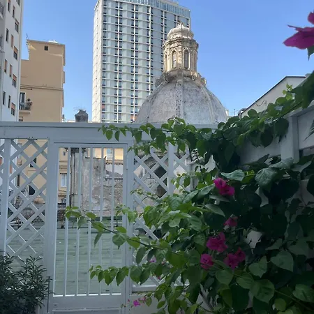 Gasthof Domus Cervantes Neapel