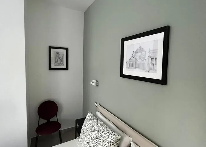 Affittacamere Domus Cervantes 3*