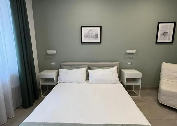 Affittacamere Domus Cervantes 3*