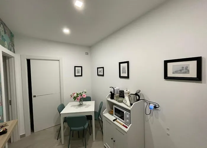 Affittacamere Domus Cervantes Napoli