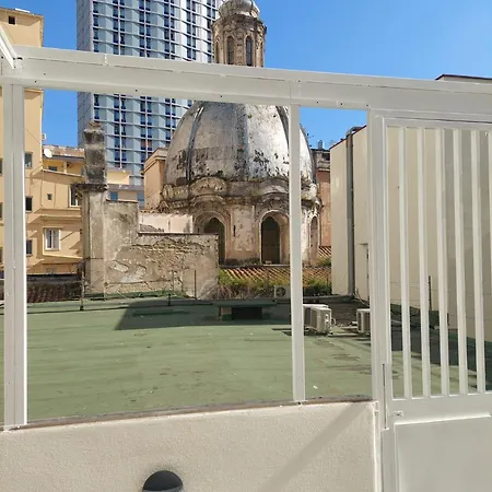 Domus Cervantes 3* Naples